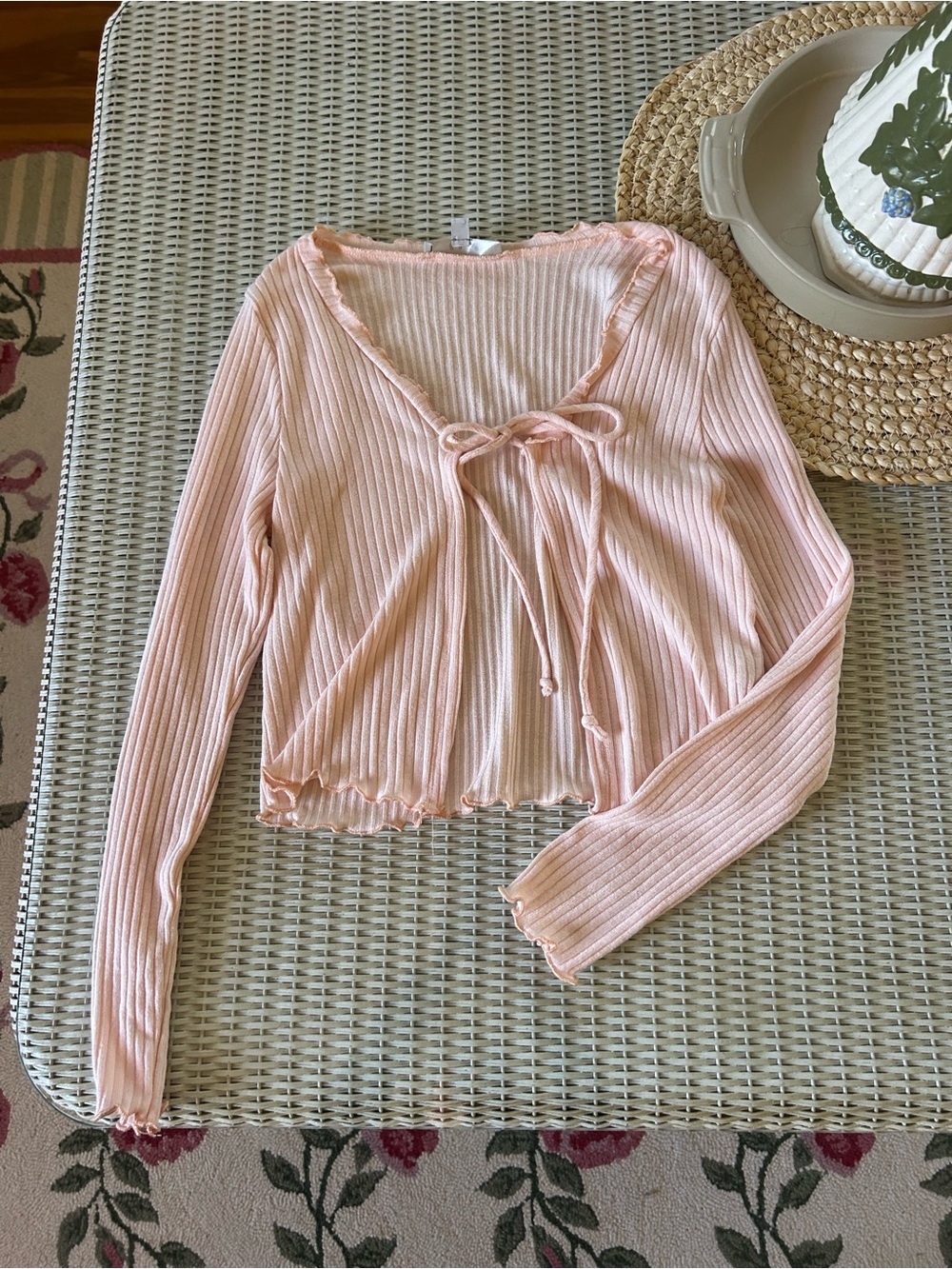 gaze Pink Ribbed Tie-Front Long Sleeve Crop Top